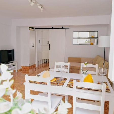 El Nido Apartment Santander Bagian luar foto